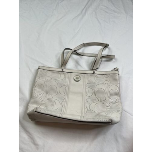 Coach Handbags - AUTHENTIC Coach Genuine Leather Tote/Purse B1382-F21941 L080722